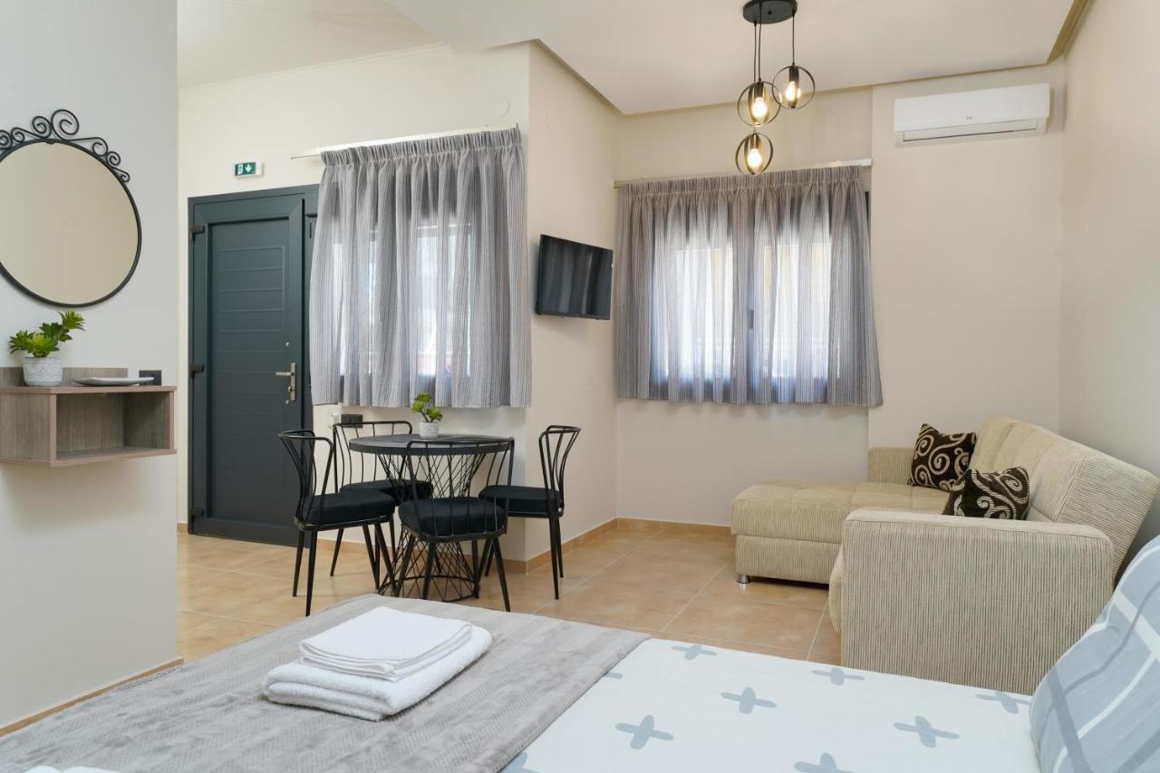 Giorgio Suites アスプロヴァルタ エクステリア 写真